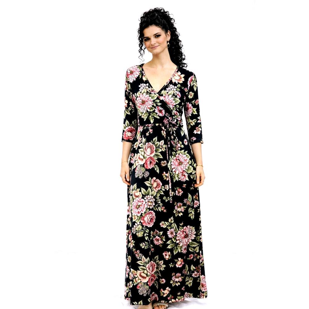 Love Chesley Floral Maxi Dress with Matching Belt size L